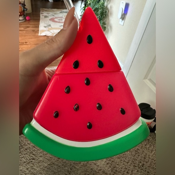 Lot of 2 Items: PINK ‘Totally Beachin’’ Tumbler & PINK Watermelon Fun Cup - Picture 3 of 8